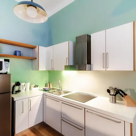 Borgo Del By Quokka 360 - Near The Train Station Of アパート コモ