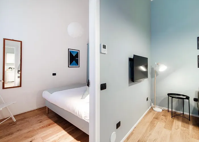 Borgo Del By Quokka 360 - Near The Train Station Of *